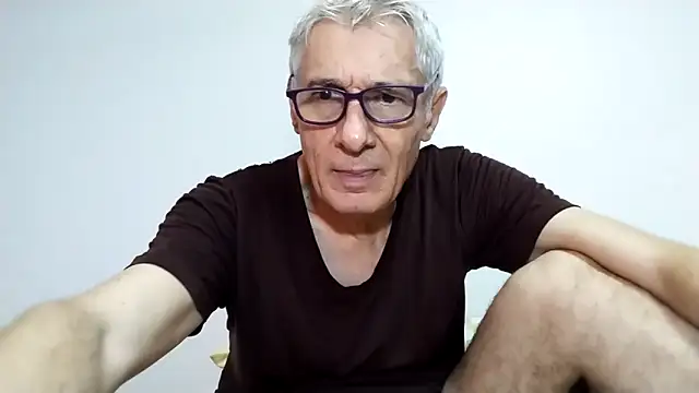 Snapshot of BIGUNCUTHARDCOCK chatting on February 19, 2026, 1:56 am BIGUNCUTHARDCOCK online show from February 19, 2026, 1:56 am