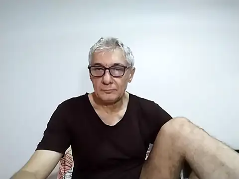 Snapshot of BIGUNCUTHARDCOCK chatting on February 22, 2026, 2:02 am BIGUNCUTHARDCOCK online show from February 22, 2026, 2:02 am