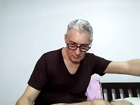 BIGUNCUTHARDCOCK online show from March 11, 2026, 2:17 am