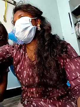 Snapshot of tamilachi4u chatting on February 13, 2025, 6:16 pm tamilachi4u online show from February 13, 2025, 6:16 pm