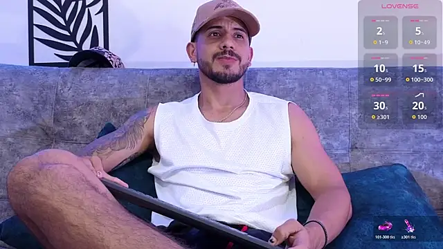 Snapshot of Bruno_Mattos chatting on November 26, 2025, 2:34 am Bruno Mattos online show from November 26, 2025, 2:34 am