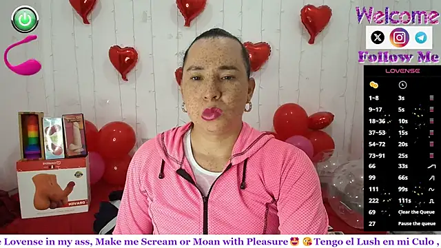 Snapshot of SofiaMadisson chatting on February 20, 2025, 1:30 pm SofiaMadisson online show from February 20, 2025, 1:30 pm