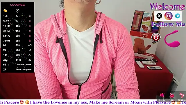 Snapshot of SofiaMadisson chatting on March 5, 2025, 1:39 pm SofiaMadisson online show from March 5, 2025, 1:39 pm