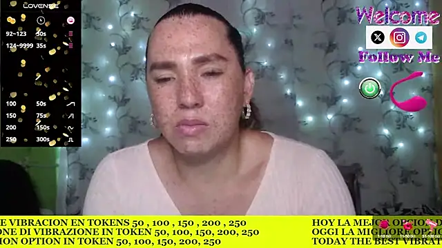 Snapshot of SofiaMadisson chatting on March 11, 2025, 9:15 pm SofiaMadisson online show from March 11, 2025, 9:15 pm