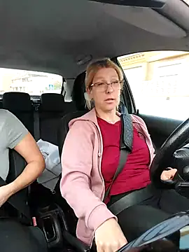 blondyruby online show from April 9, 2026, 5:51 pm