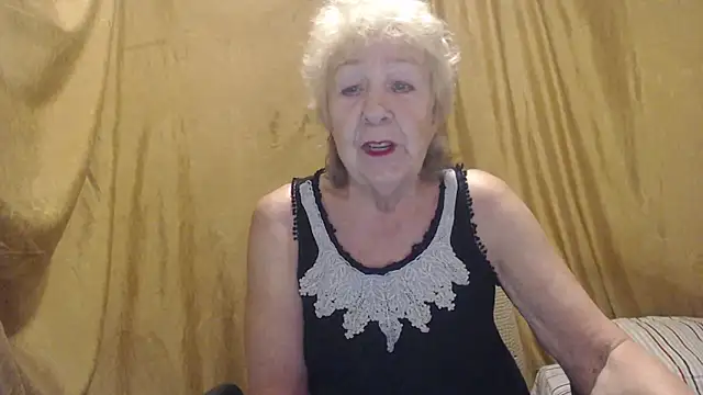  Estelitta 5 online show from February 3, 2026, 8:52 am