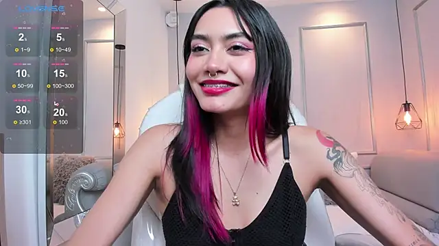 AzuraKindong online show from February 20, 2025, 1:25 am