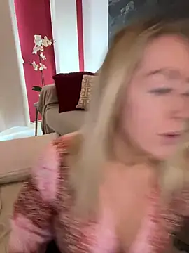 ChristyAdair online show from December 9, 2024, 3:22 pm