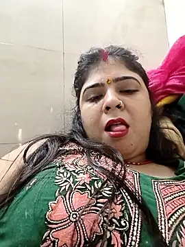 Husnpari20 online show from November 28, 2025, 4:15 am