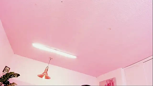 Snapshot of Red_lady chatting on December 12, 2024, 7:08 am Red lady online show from December 12, 2024, 7:08 am