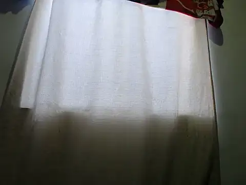 Snapshot of Laura_martin_ chatting on July 7, 2026, 11:03 am Laura martin online show from July 7, 2026, 11:03 am