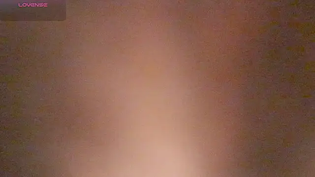 Snapshot of anniek chatting on March 16, 2026, 6:23 pm anniek online show from March 16, 2026, 6:23 pm