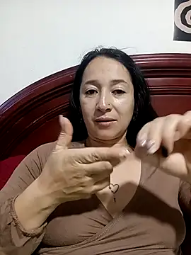 emilypoppy3 online show from September 25, 2025, 2:15 am