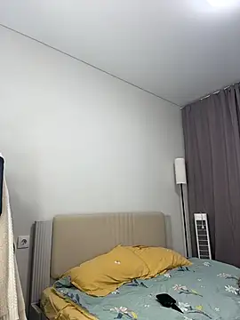 Snapshot of NewLale chatting on December 5, 2025, 3:04 am NewLale online show from December 5, 2025, 3:04 am