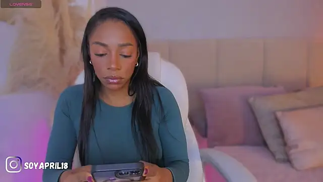 aprilebony  online show from March 10, 2026, 10:53 am