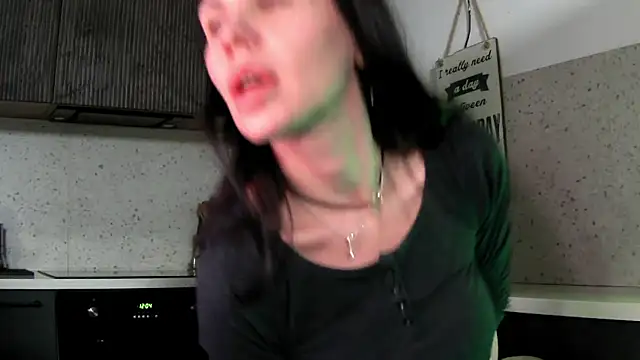 Mashulya29 online show from April 11, 2026, 7:45 am