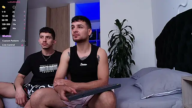 Aron-santoro online show from March 18, 2026, 7:17 pm