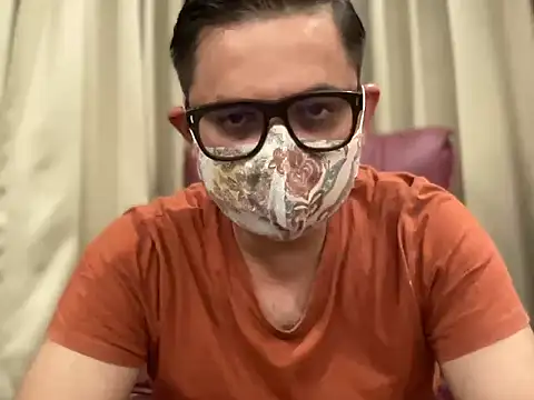 slavekinky001 online show from October 5, 2025, 7:01 pm