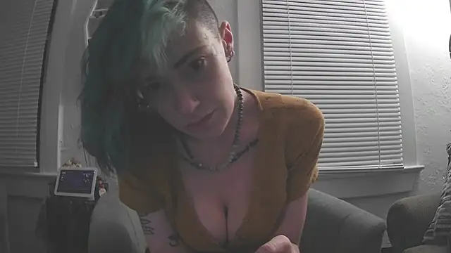 Snapshot of Emily0903 chatting on June 11, 2026, 2:53 am Emily0903 online show from June 11, 2026, 2:53 am