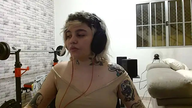 missangieangel online show from February 3, 2025, 6:02 am