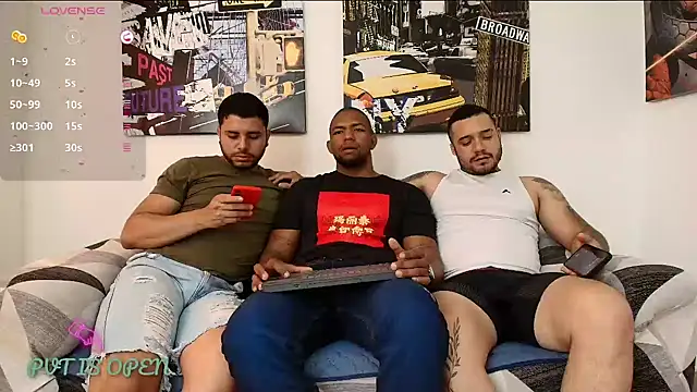 Snapshot of hott_dicks chatting on January 14, 2025, 6:28 pm hott dicks online show from January 14, 2025, 6:28 pm