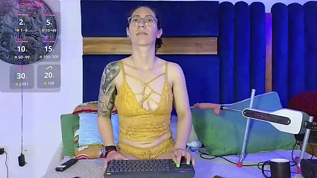 Andromeda-jade online show from April 13, 2026, 3:12 am