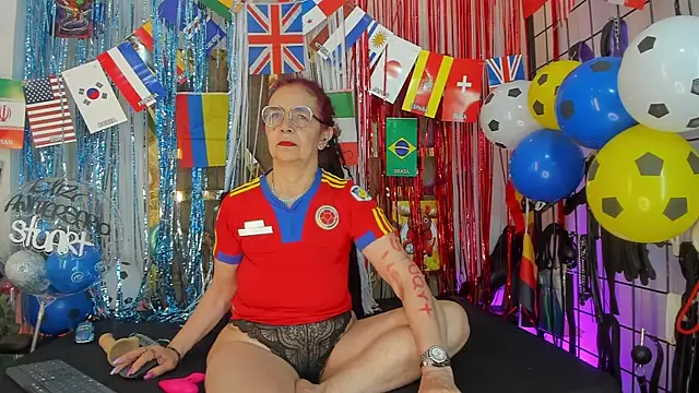 agatha ross26 online show from June 27, 2026, 12:10 pm
