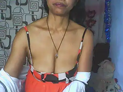 nene belle online show from February 26, 2026, 7:02 pm