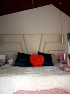 Miss ary online show from April 11, 2026, 11:47 am