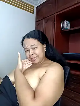 Snapshot of XMara chatting on January 23, 2025, 1:51 am XMara online show from January 23, 2025, 1:51 am