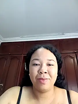 Snapshot of XMara chatting on January 27, 2025, 11:11 pm XMara online show from January 27, 2025, 11:11 pm