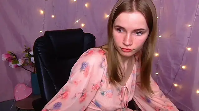 MargaritaKiss online show from March 8, 2026, 2:04 am