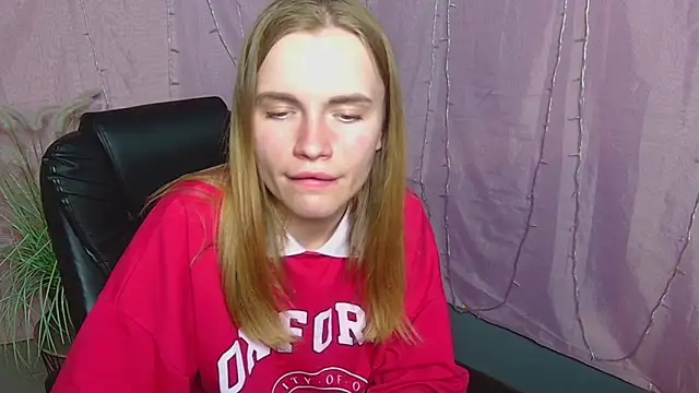 Snapshot of MargaritaKiss chatting on April 30, 2026, 8:57 pm MargaritaKiss online show from April 30, 2026, 8:57 pm