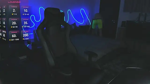 Brad Maloney online show from April 20, 2026, 8:32 pm