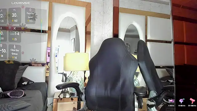 CloeRodriguez online show from March 15, 2025, 2:12 pm