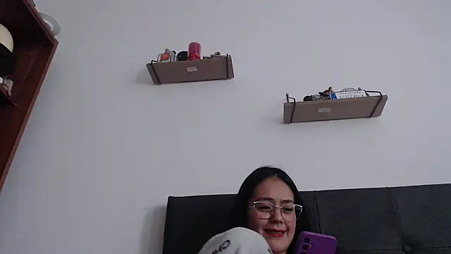 Alisha 99 online show from March 22, 2026, 6:33 pm