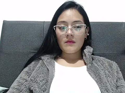 Alisha 99 online show from May 25, 2026, 4:51 am