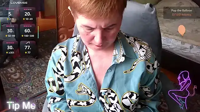 NicoleOlla online show from March 4, 2025, 7:08 am