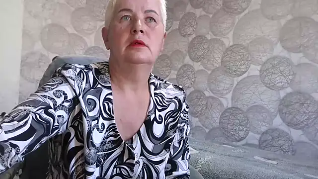 NicoleOlla online show from October 16, 2025, 2:45 am