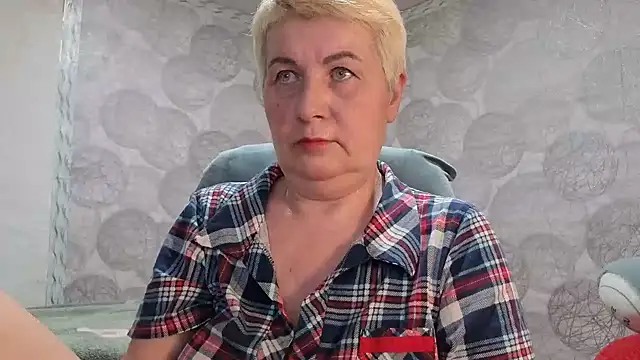 Snapshot of NicoleOlla chatting on March 5, 2026, 12:56 pm NicoleOlla online show from March 5, 2026, 12:56 pm