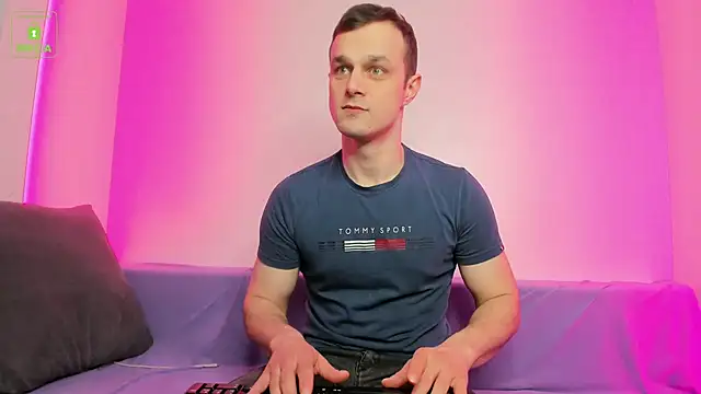 Snapshot of BrandonNorris chatting on March 16, 2025, 10:42 pm BrandonNorris online show from March 16, 2025, 10:42 pm