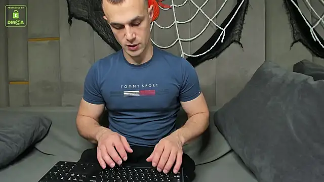 Snapshot of BrandonNorris chatting on October 16, 2025, 4:13 am BrandonNorris online show from October 16, 2025, 4:13 am