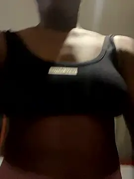 kellya  online show from January 14, 2026, 11:49 am