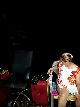 hotandfierylatinos2023 online show from April 8, 2026, 10:04 am