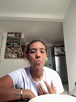 megan collins96 online show from March 27, 2026, 7:35 pm