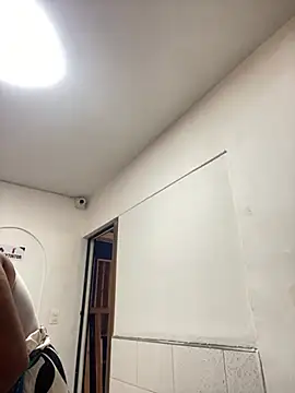 SWEET LOVER01 online show from April 13, 2026, 12:32 pm