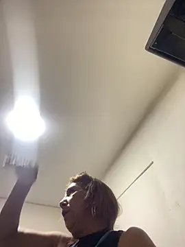 SWEET LOVER01 online show from April 15, 2026, 1:29 pm