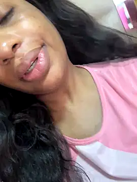 charlottebrowns  online show from September 30, 2025, 7:41 pm