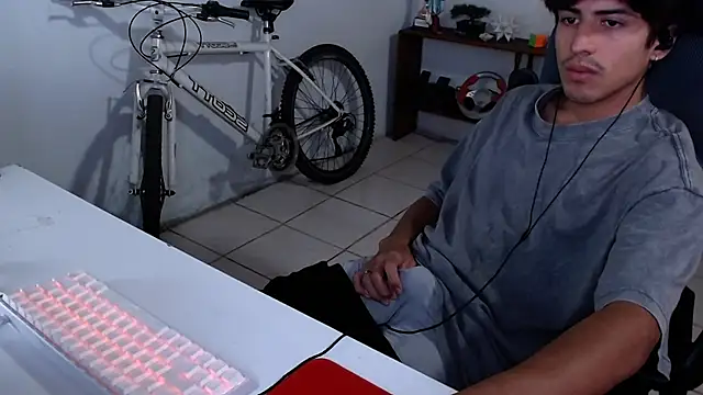 Thieves9 online show from November 4, 2025, 7:13 pm