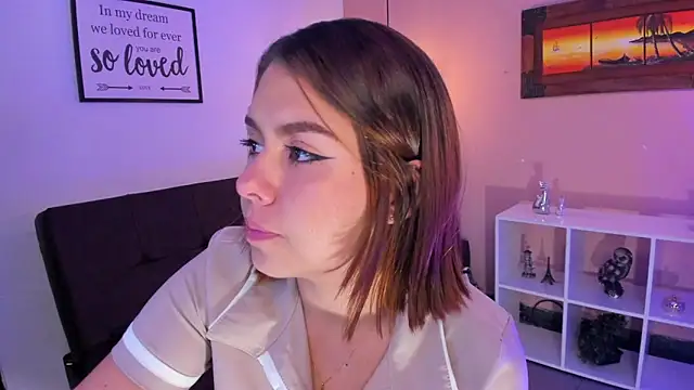 ArianaBaker online show from March 3, 2025, 6:01 pm